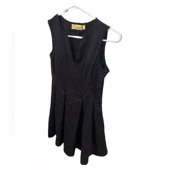 Princess Vera Wang Black Lace Semi-Formal Holiday Dress Size 3 - Picture 1 of 3